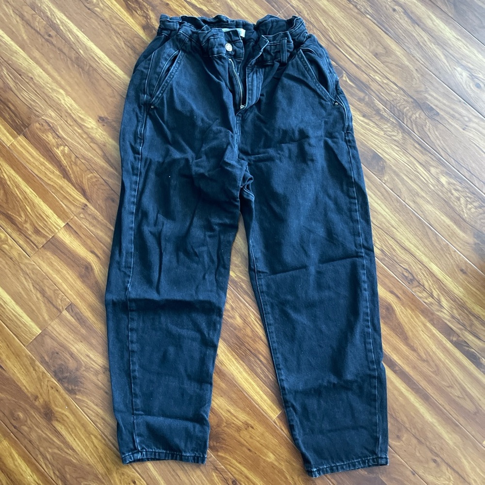 Zara Black High-Waisted Pants